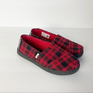 Toms Red Buffalo Plaid Slip On Shoes Little Girl Size 13,5.